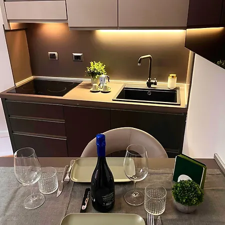 Bolognabyside -righi Apartment *