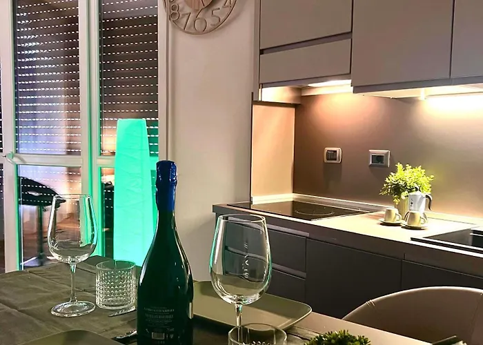 Bolognabyside -righi شقة